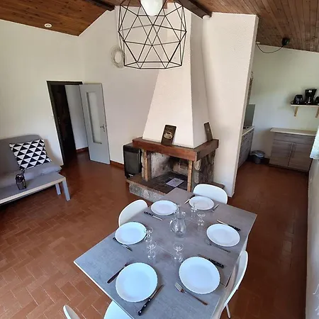 Maison Avec Terrasse Pour 6 Personnes - - Api-1-52-1603 * Valbonnais